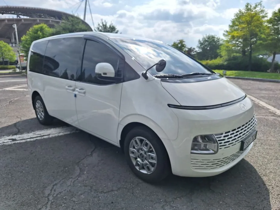 Hyundai Staria — фото 4