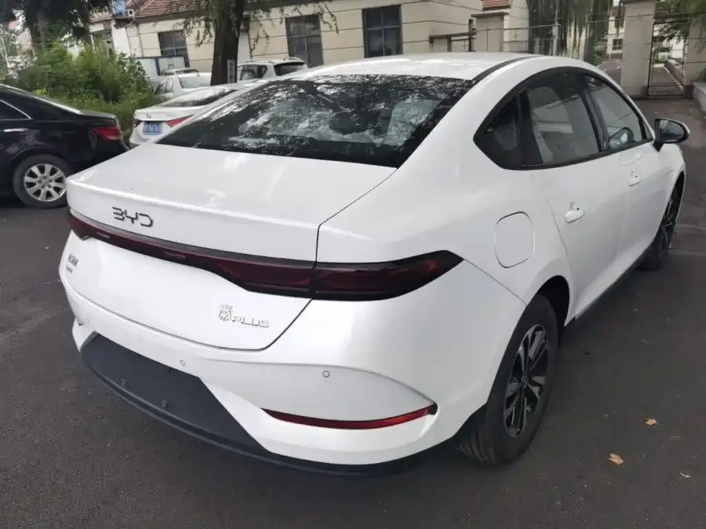 BYD Qin PLUS — фото 6