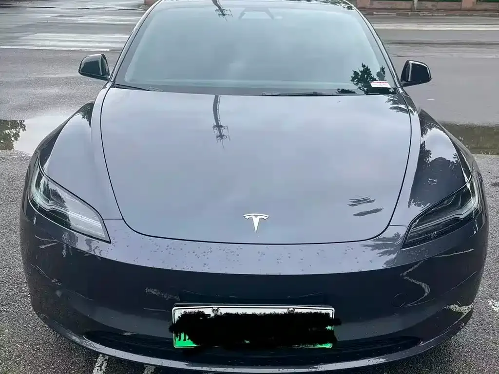 Tesla Model 3 — фото 2
