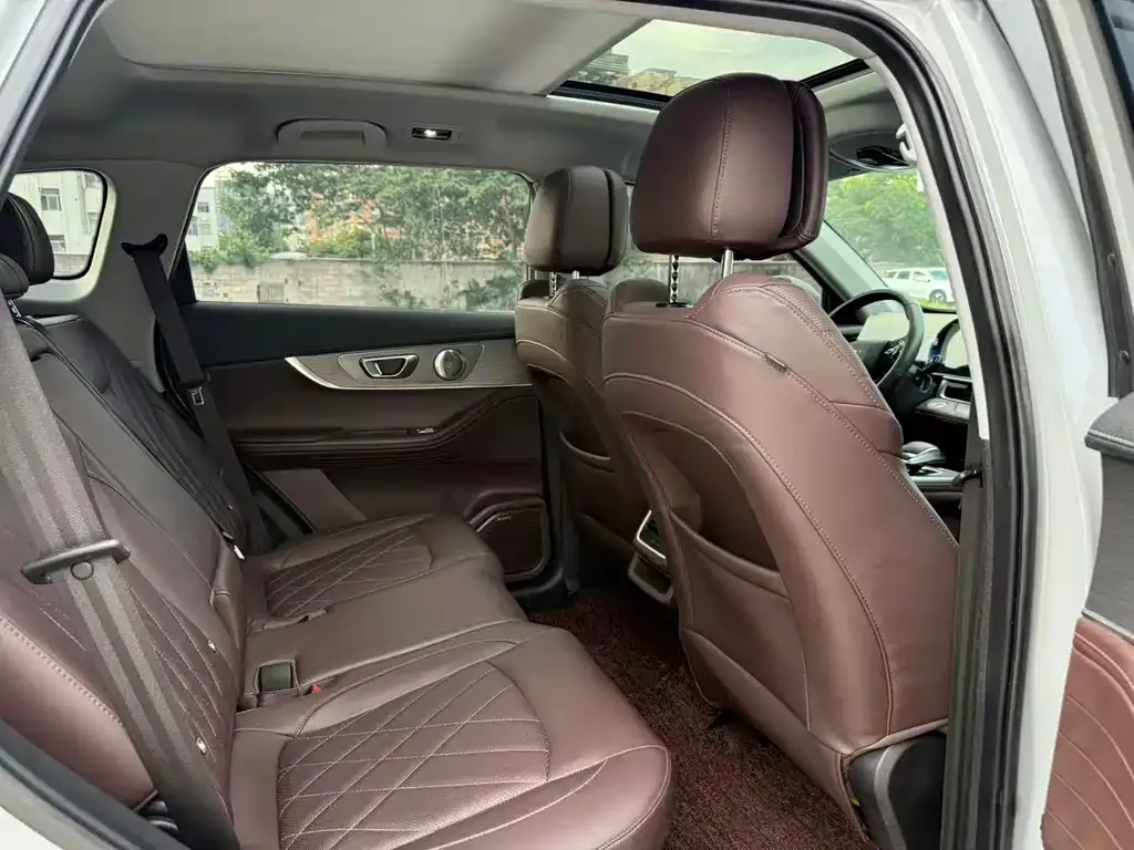 Chery Tiggo 8 PRO — фото 2