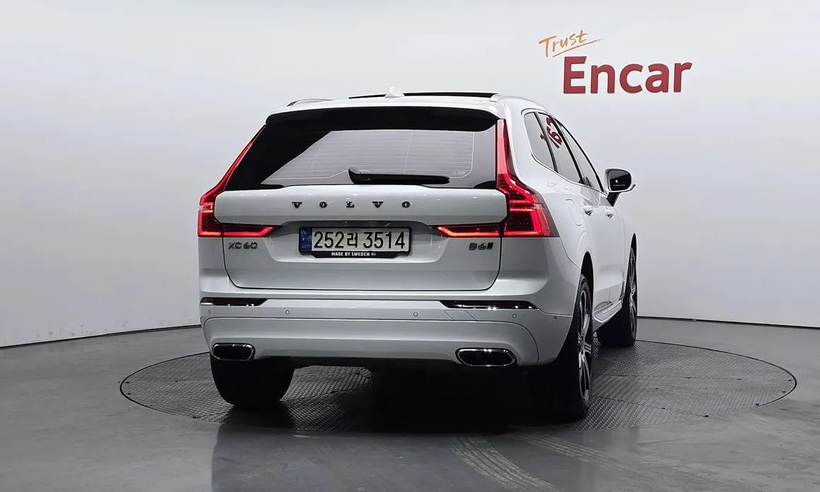 Volvo XC60 2021 из KR, фото 4