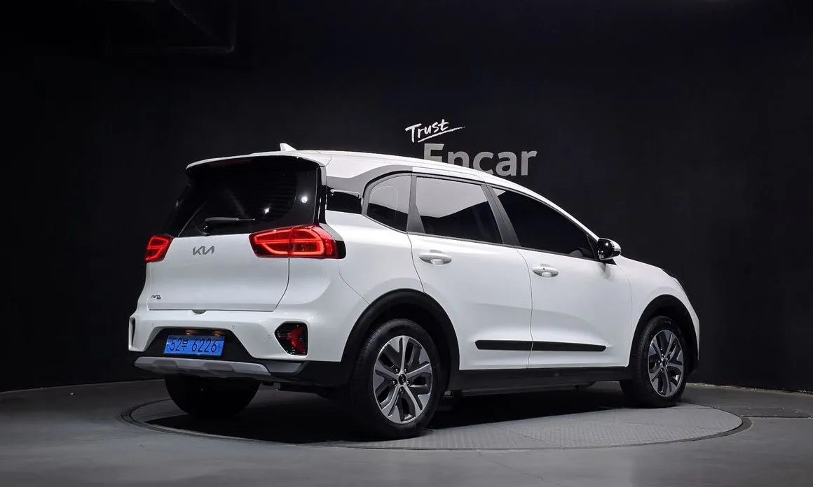 Kia Niro — фото 2