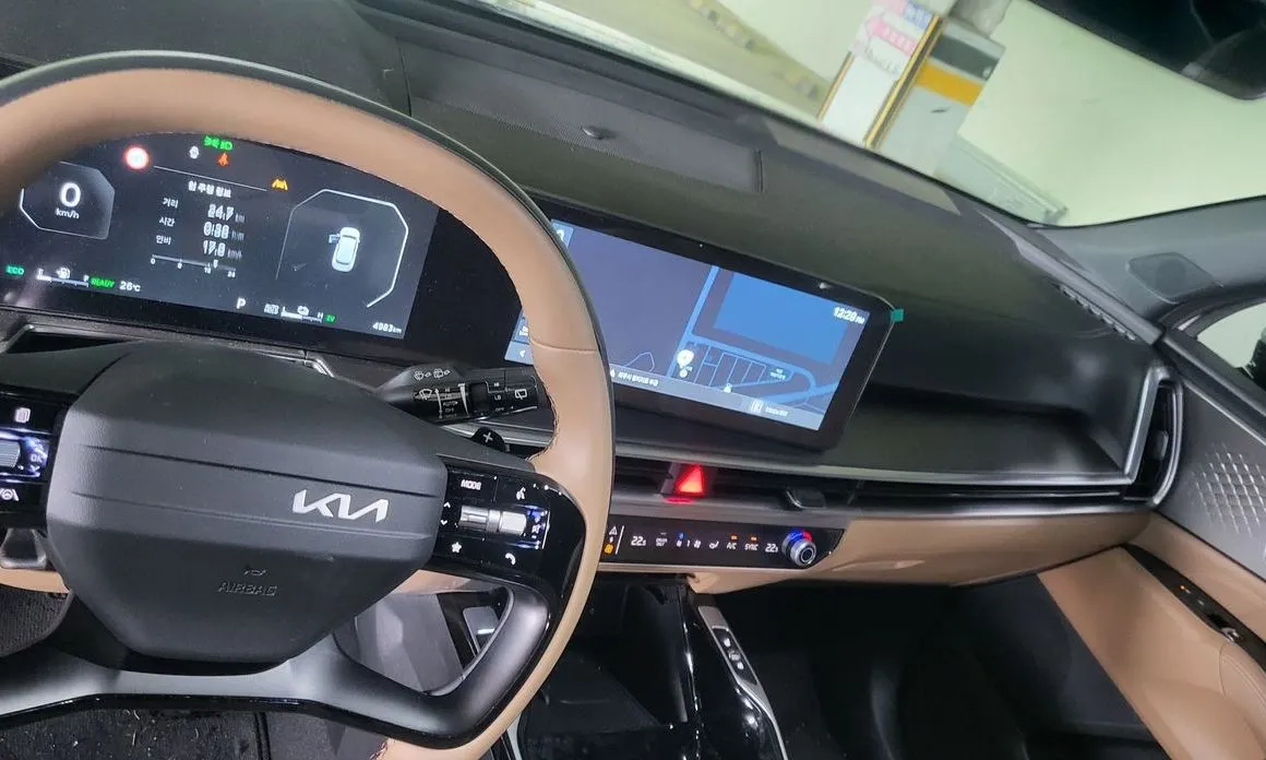 Kia Sorento — фото 10