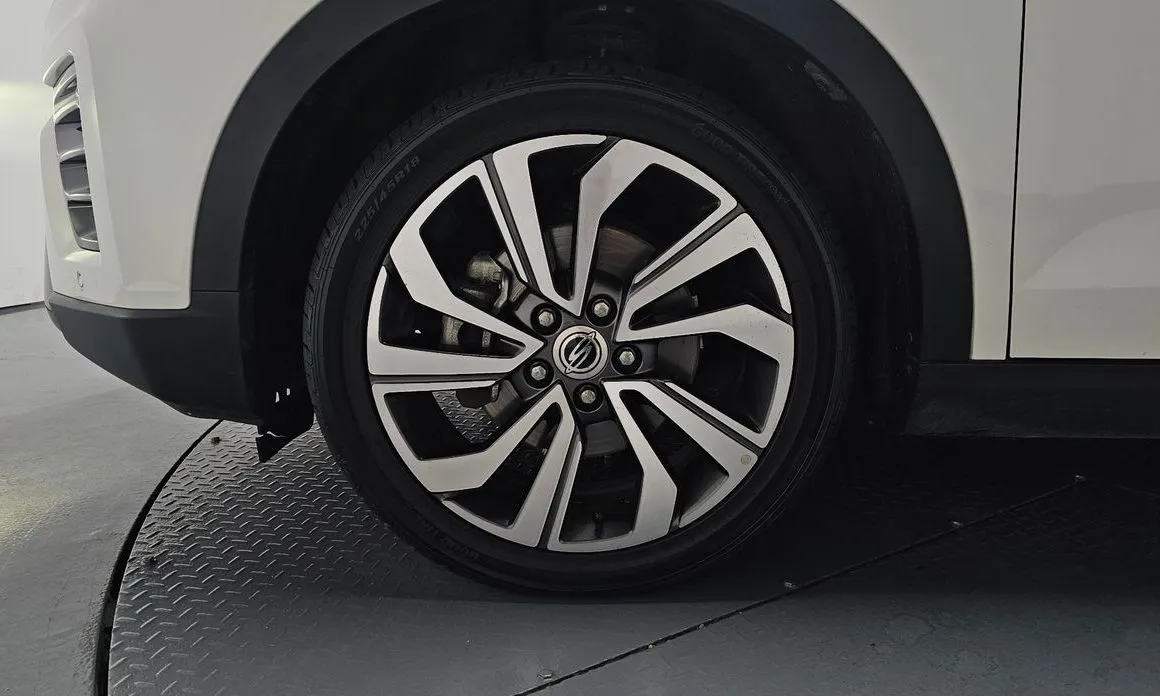KG Mobility (Ssangyong) TIBOLI 2021 из KR, фото 2