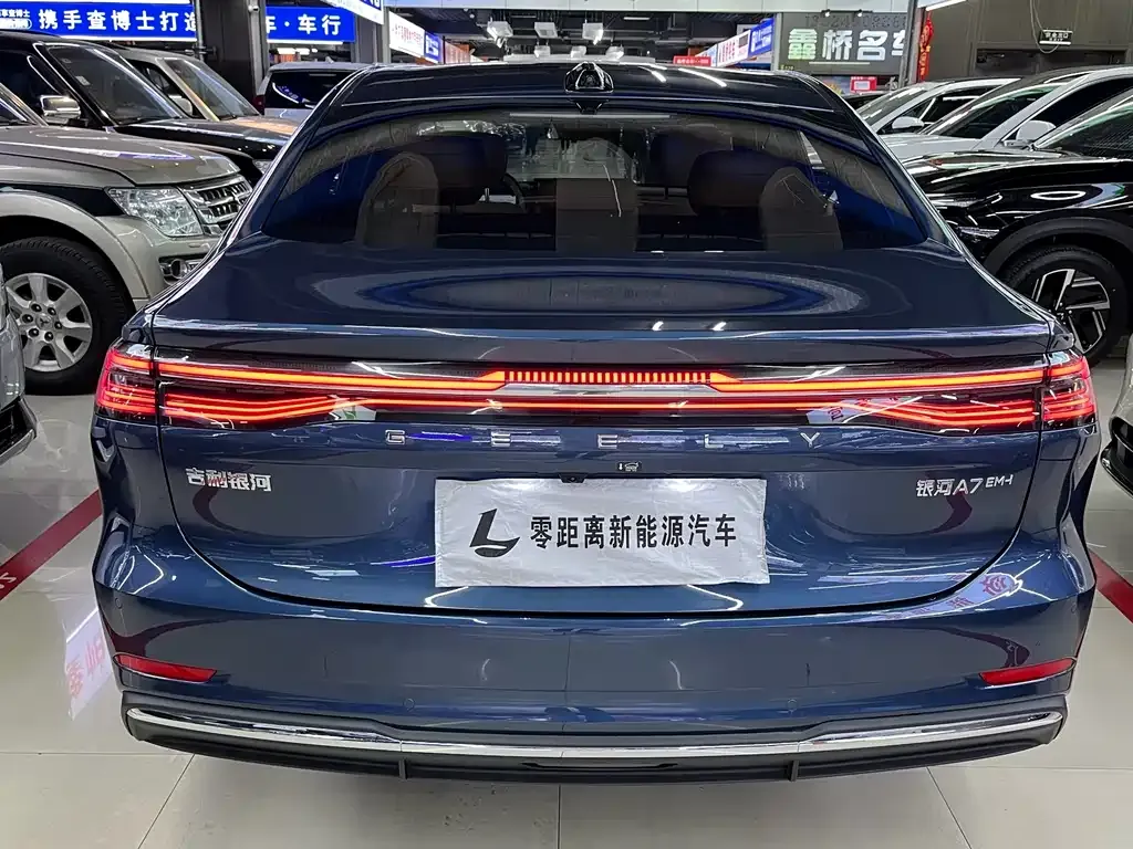 Geely 银河A7 EM — фото 9