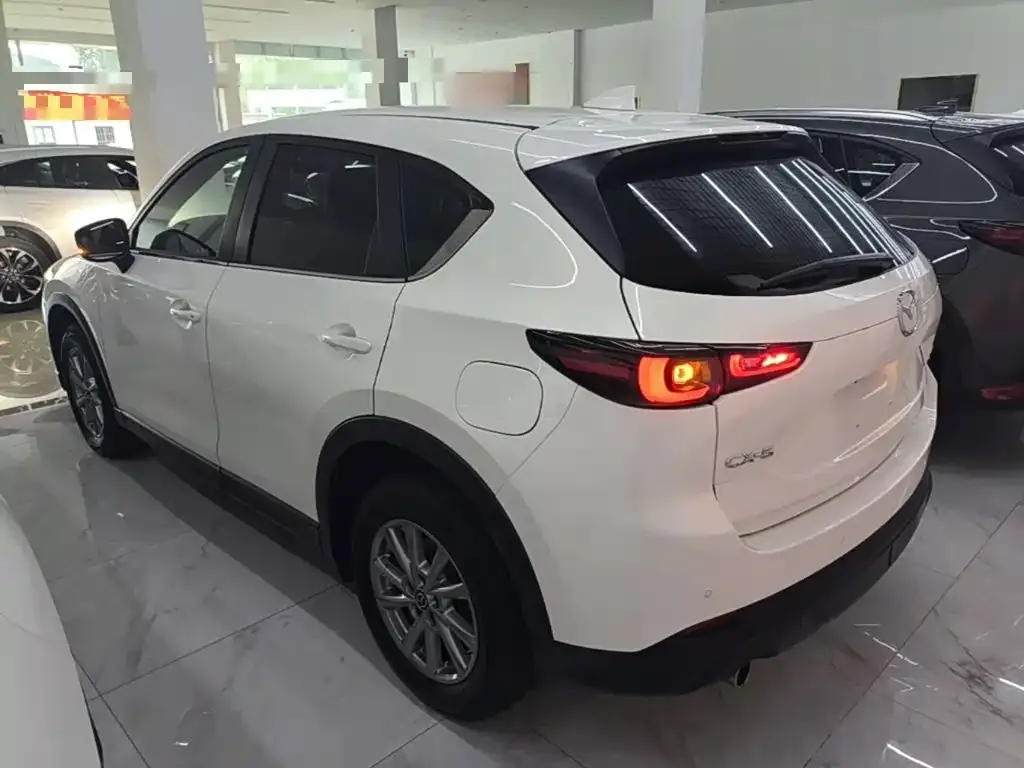 Mazda CX-5 2024 из CN, фото 3