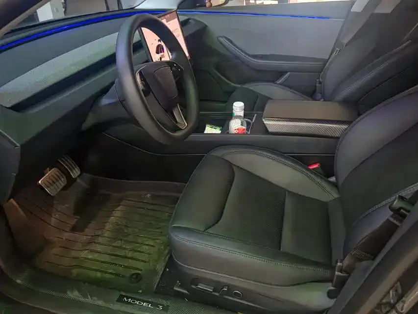Tesla Model 3 — фото 2