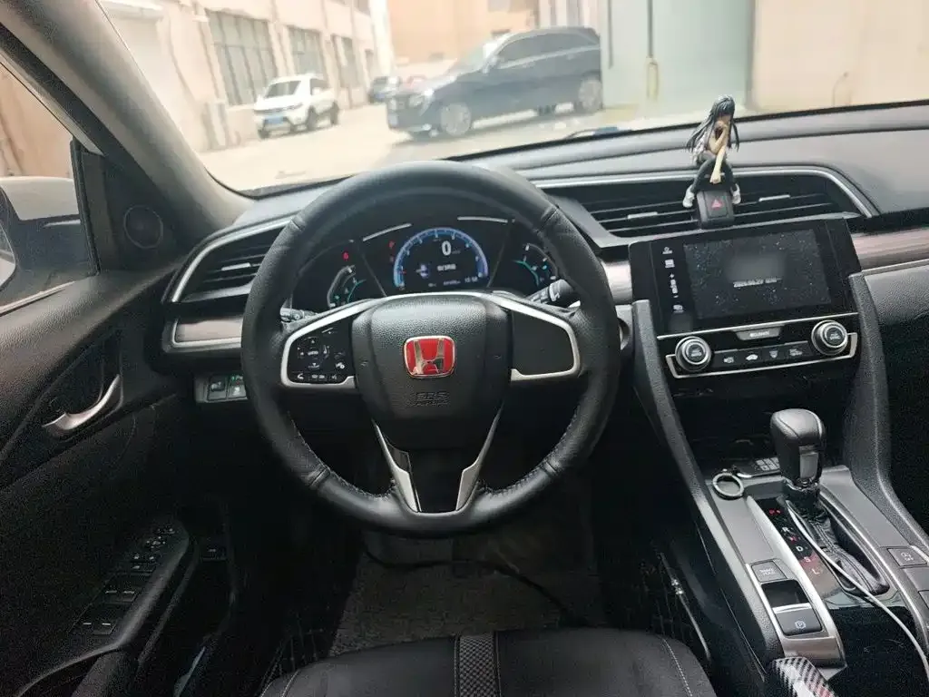 Honda Civic — фото 7