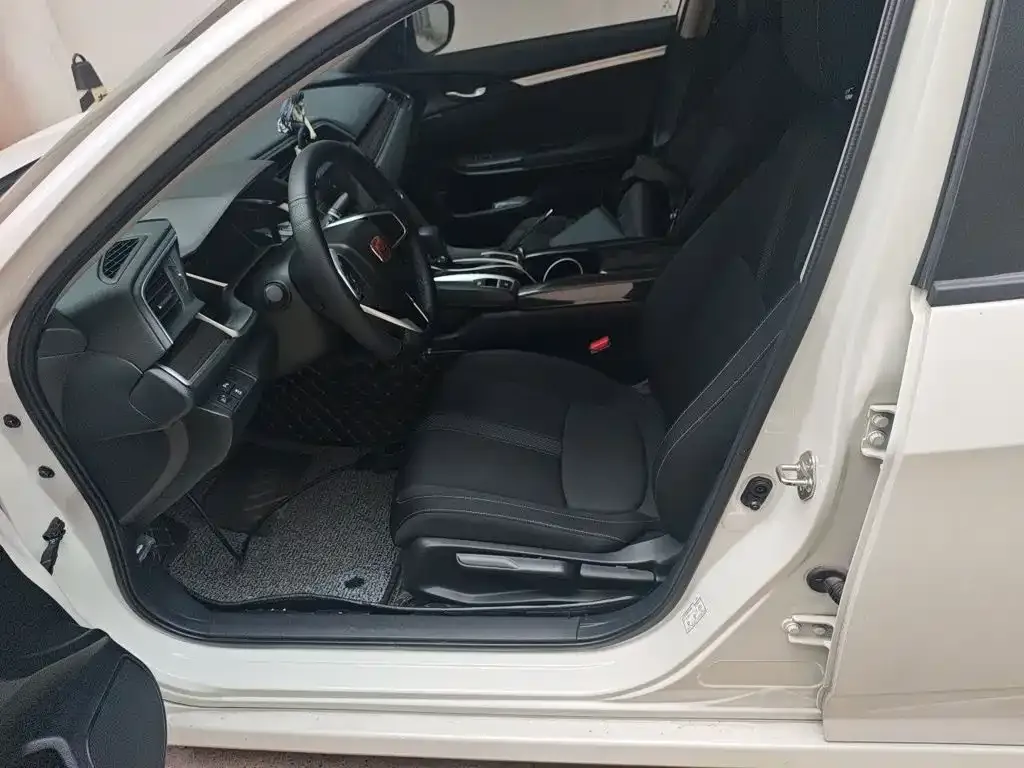 Honda Civic — фото 6