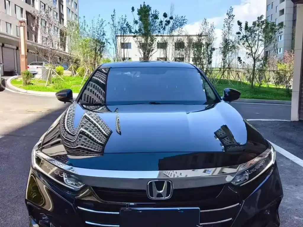 Honda Accord — фото 3
