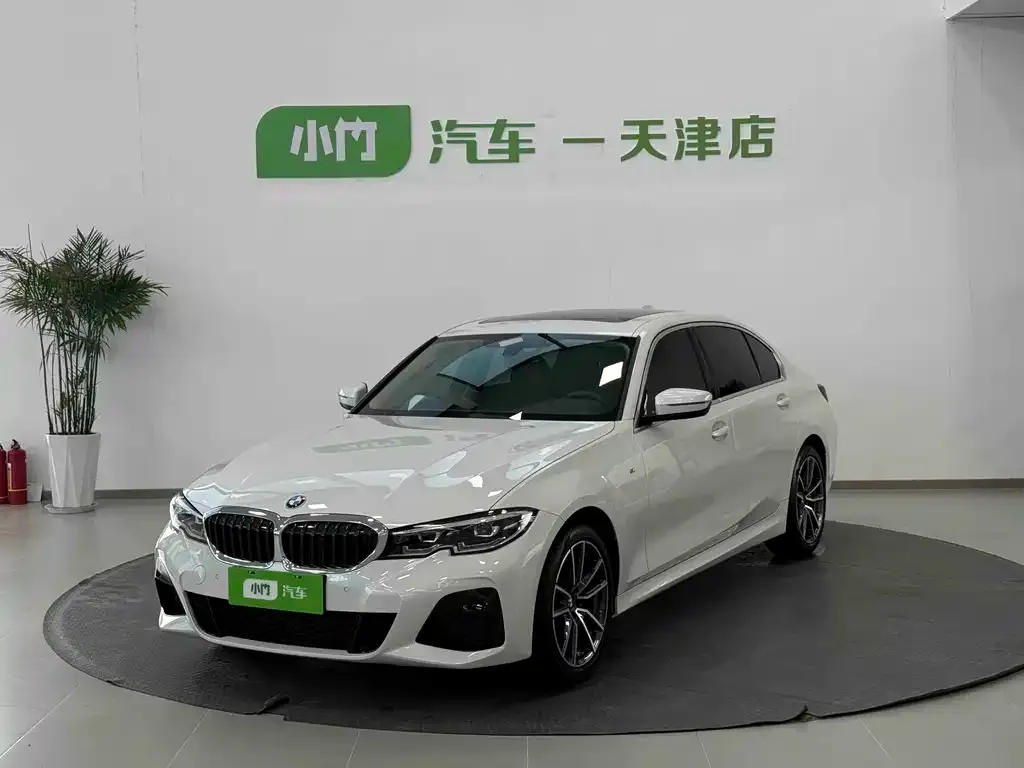 BMW 3 Series — фото 1
