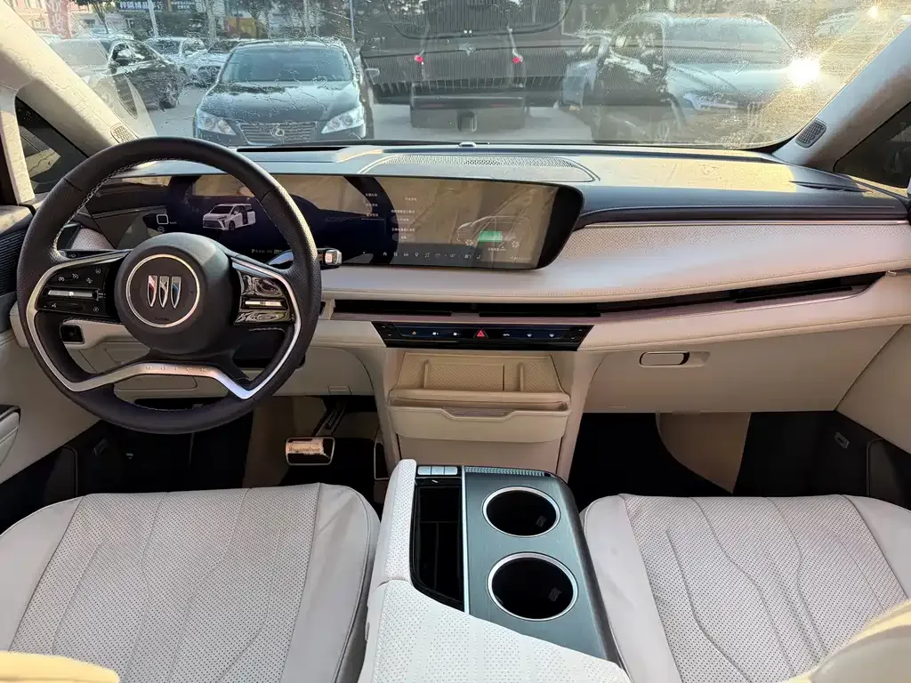 Buick GL8 Hybrid — фото 6