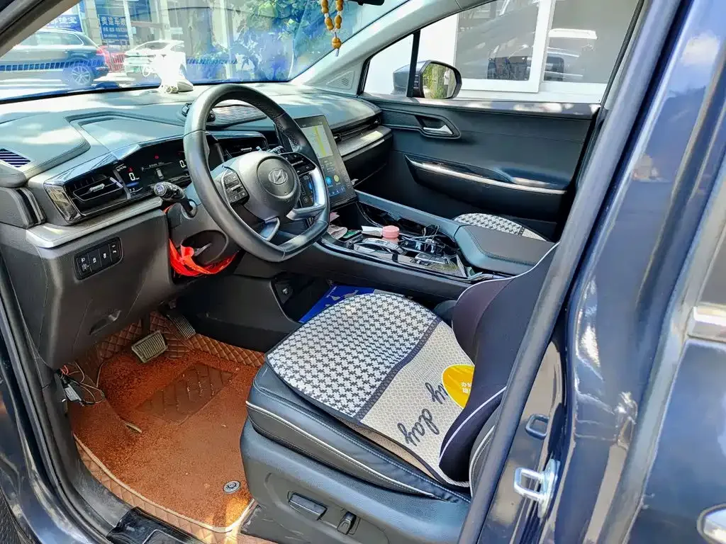 Hyundai Custo — фото 6