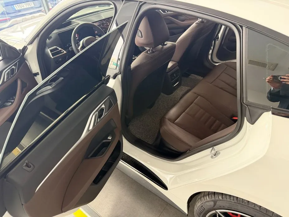 BMW 4-Series 2026 из KR, фото 9