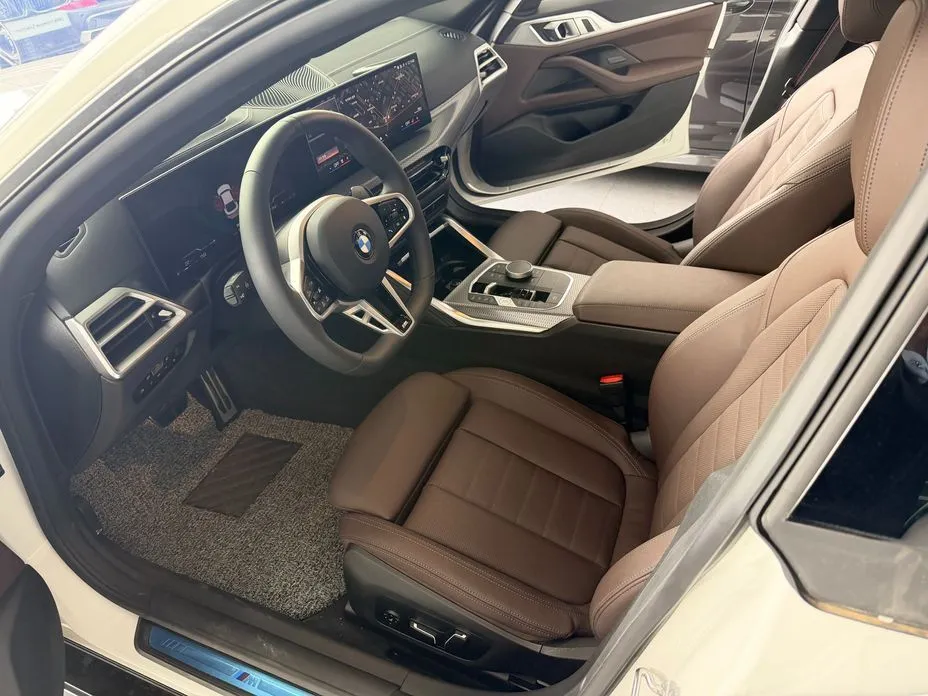 BMW 4-Series 2026 из KR, фото 6