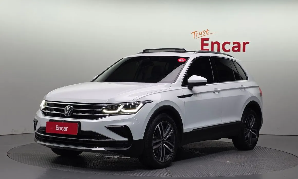 Volkswagen Tiguan — фото 1