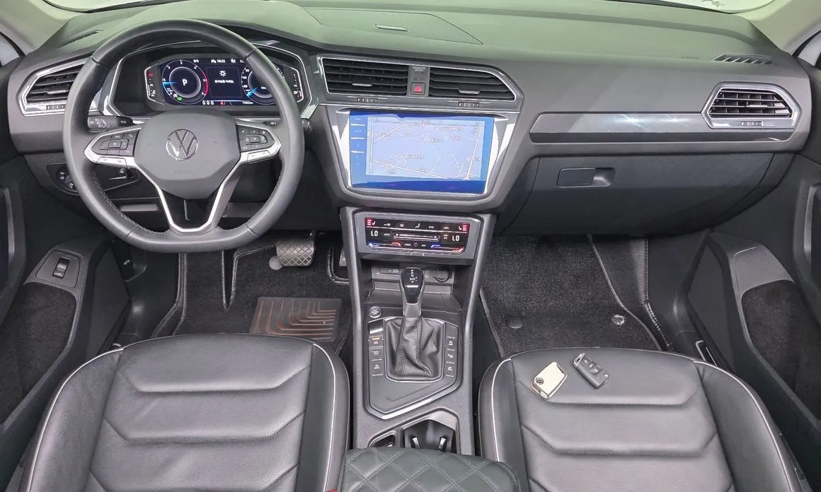 Volkswagen Tiguan — фото 4