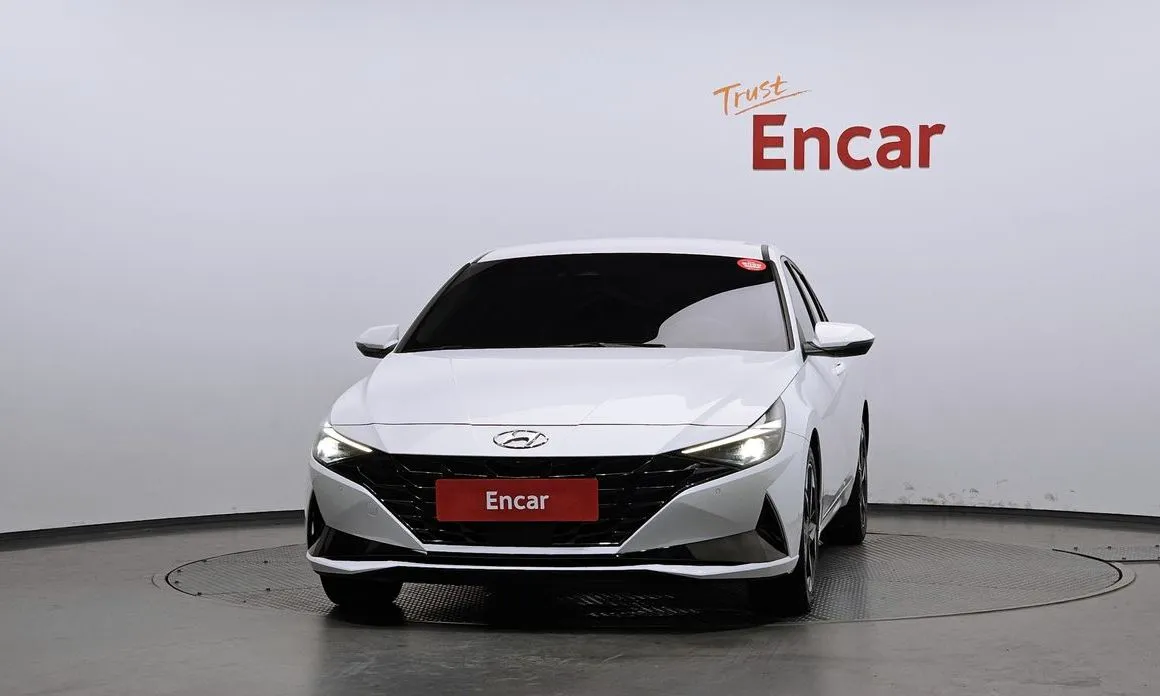 Hyundai AVANTE — фото 3