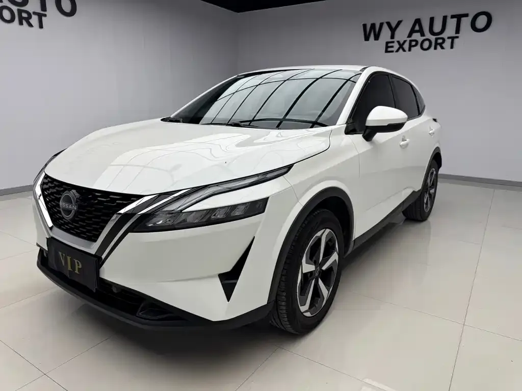 Nissan Qashqai — фото 1