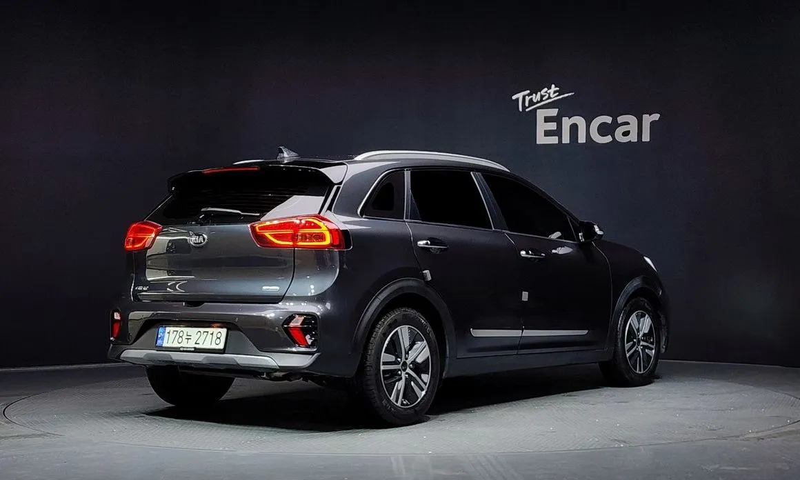 Kia Niro — фото 3