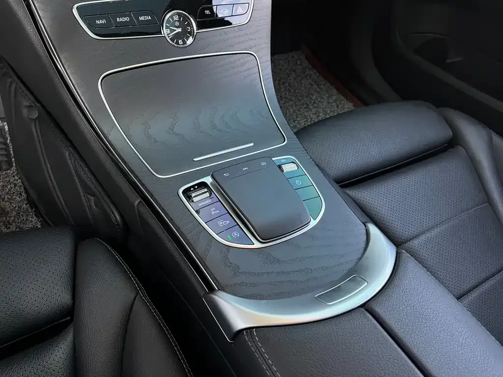 Mercedes-Benz C-Class (Import) — фото 9