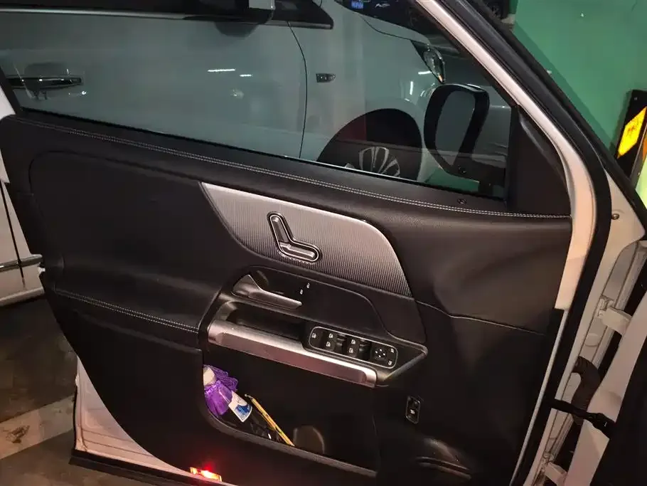 Mercedes-Benz GLB 2021 из CN, фото 9