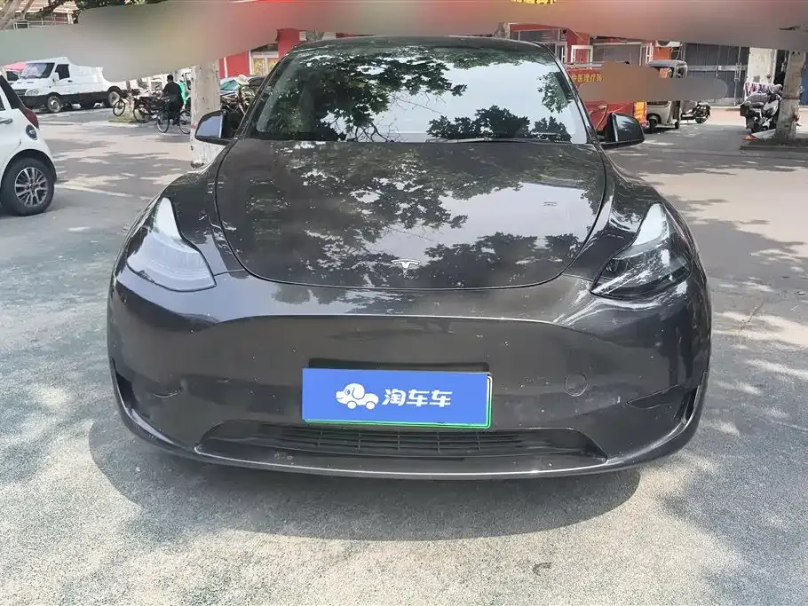 Tesla Model Y — фото 9