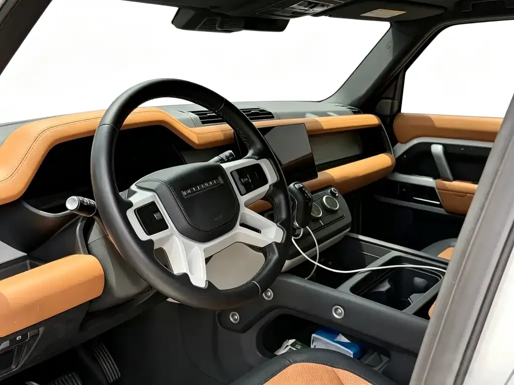 Land Rover Defender — фото 9