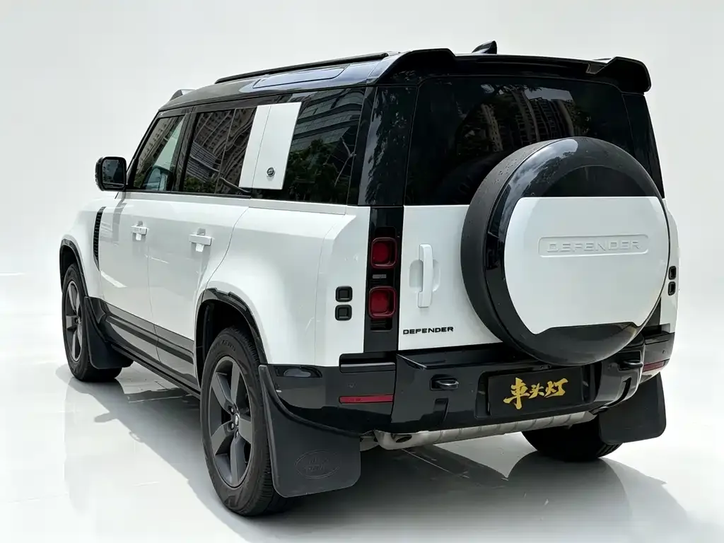 Land Rover Defender — фото 3