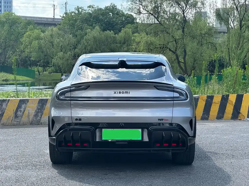 Xiaomi YU7 — фото 7