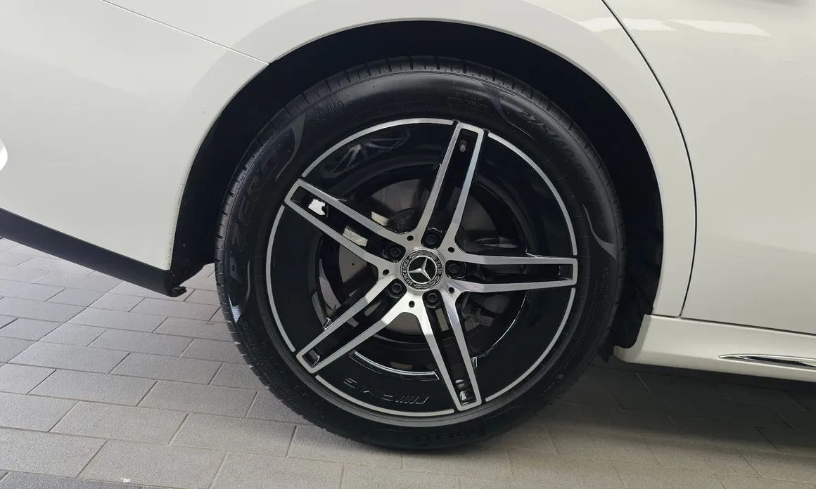 Mercedes-Benz E-Class 2026 из KR, фото 8