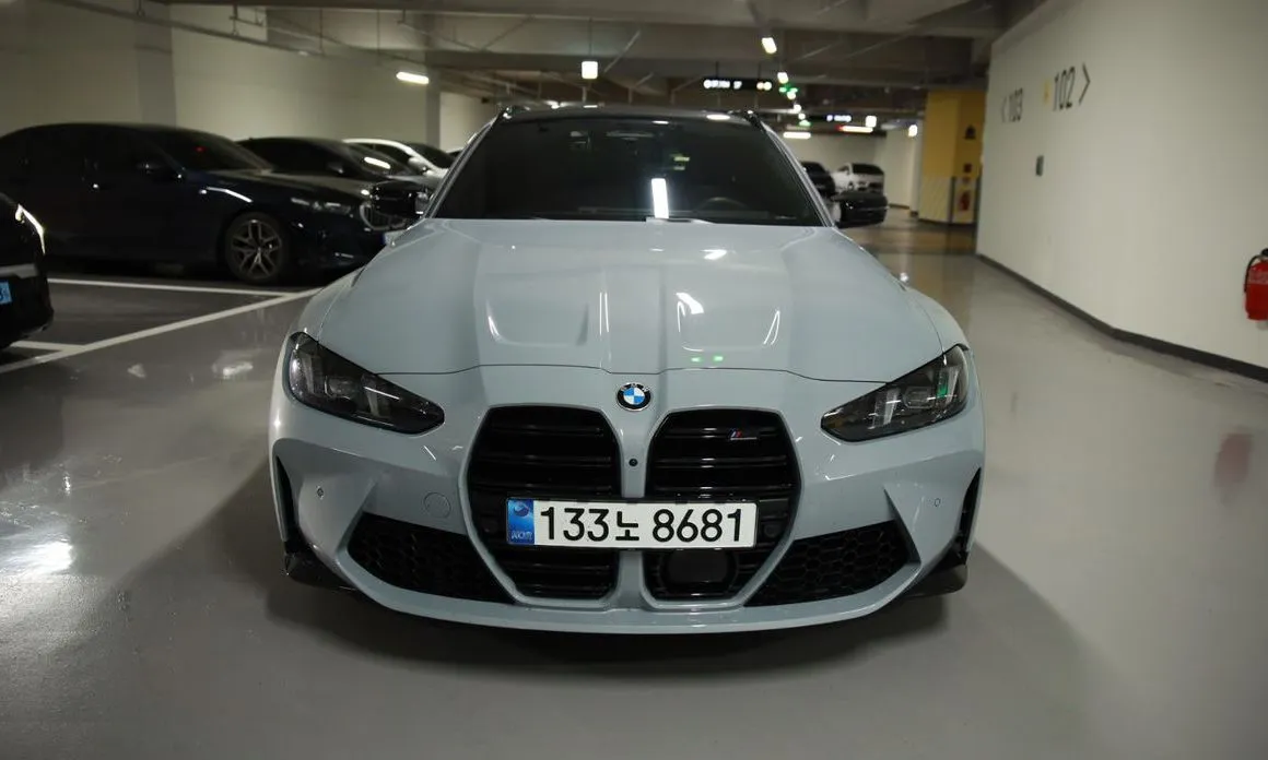 BMW M3 — фото 1