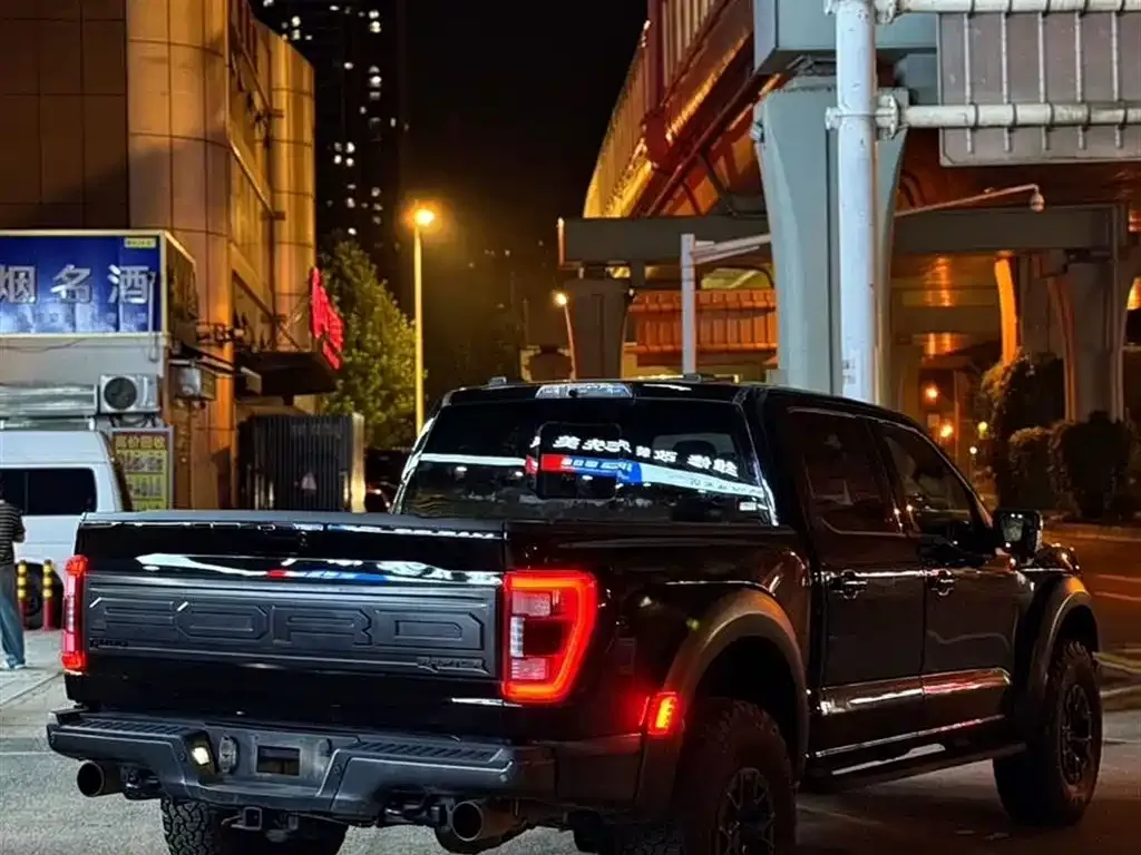 Ford F-150 Raptor — фото 4