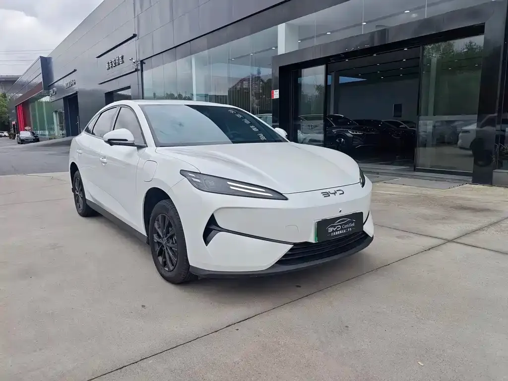 BYD e7 2025 из CN, фото 7