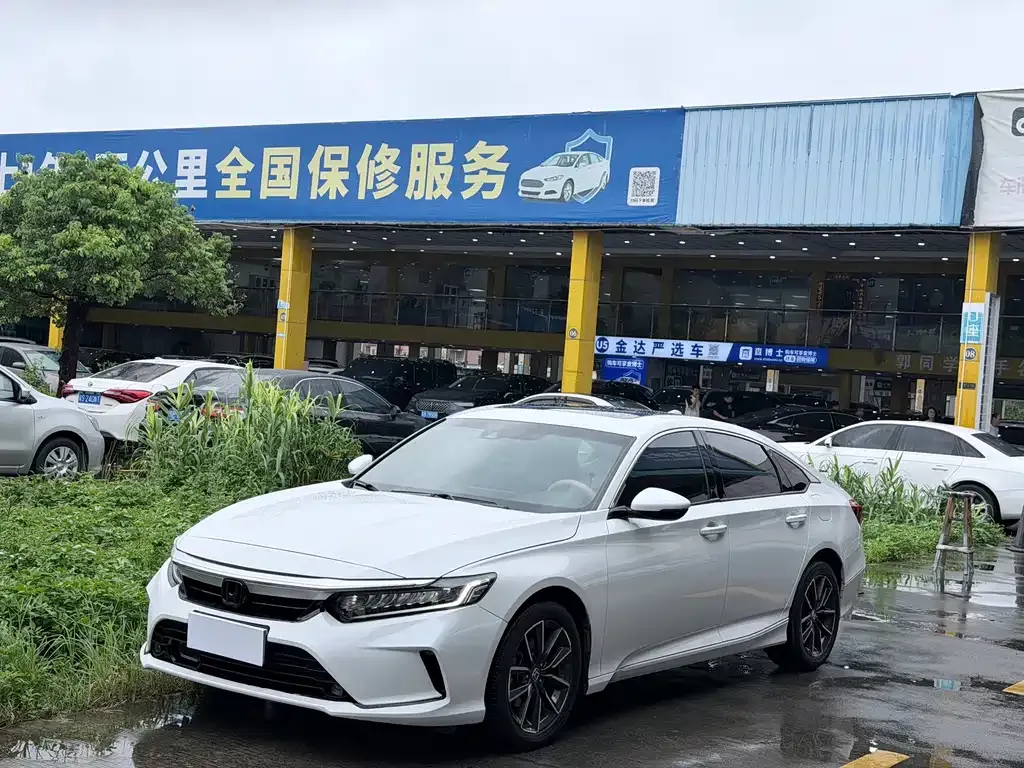 Honda Inspire — фото 1