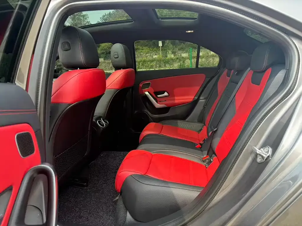 Mercedes-Benz A-Class AMG — фото 3