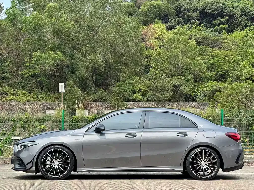 Mercedes-Benz A-Class AMG — фото 9