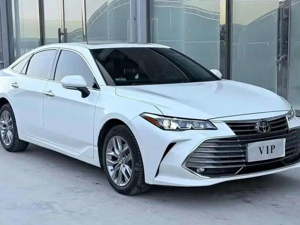Toyota Avalon — фото 6