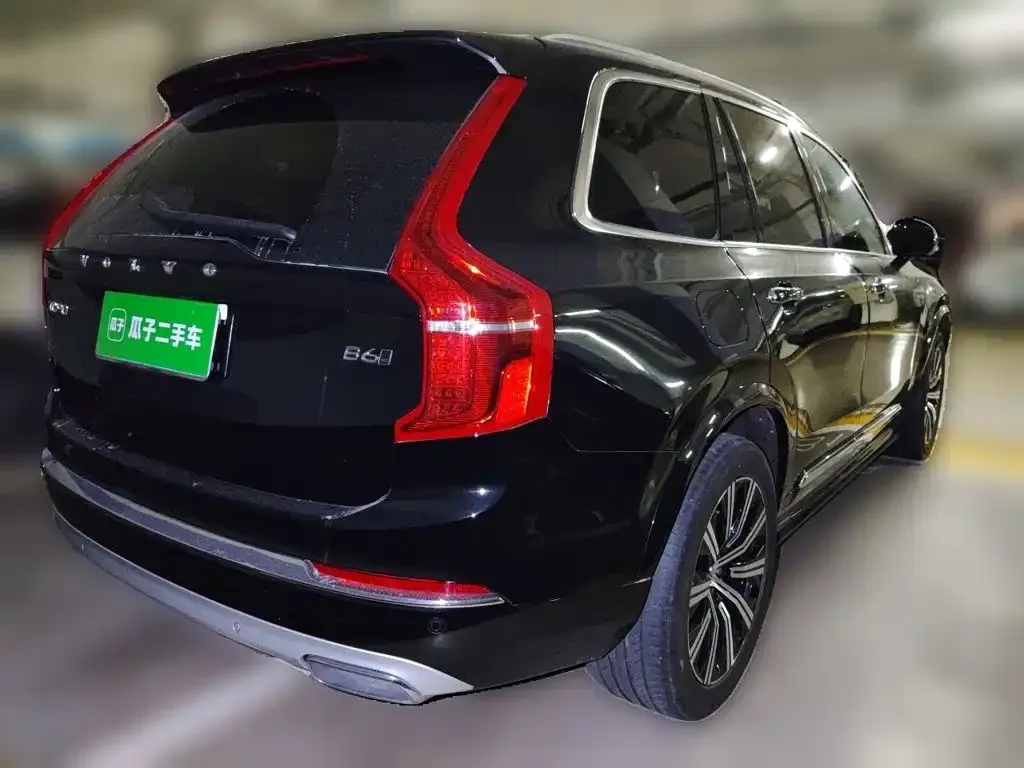 Volvo XC90 — фото 5