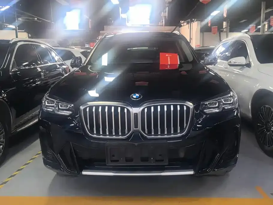 BMW X3 — фото 10