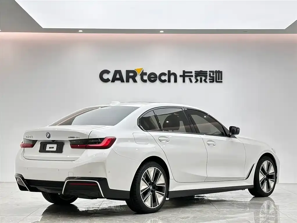 BMW i3 — фото 10
