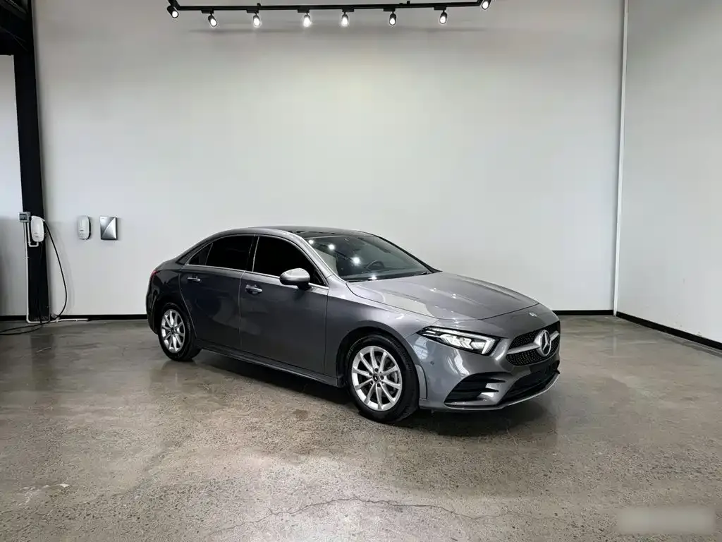 Mercedes-Benz A-Class — фото 10