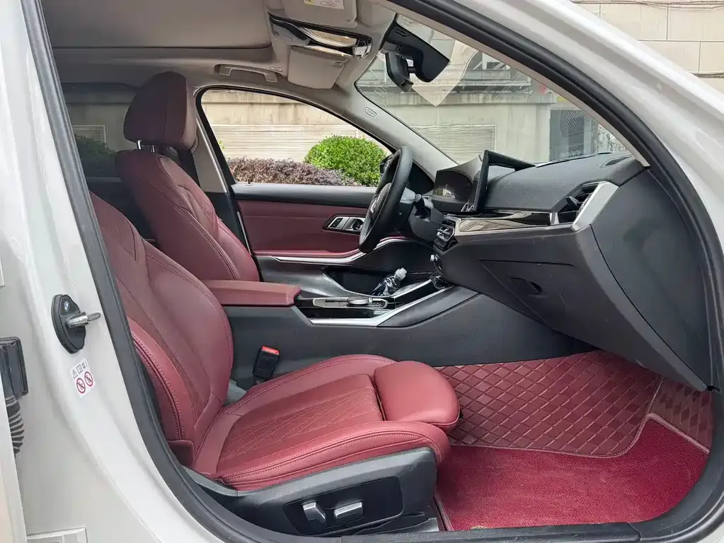 BMW i3 — фото 10