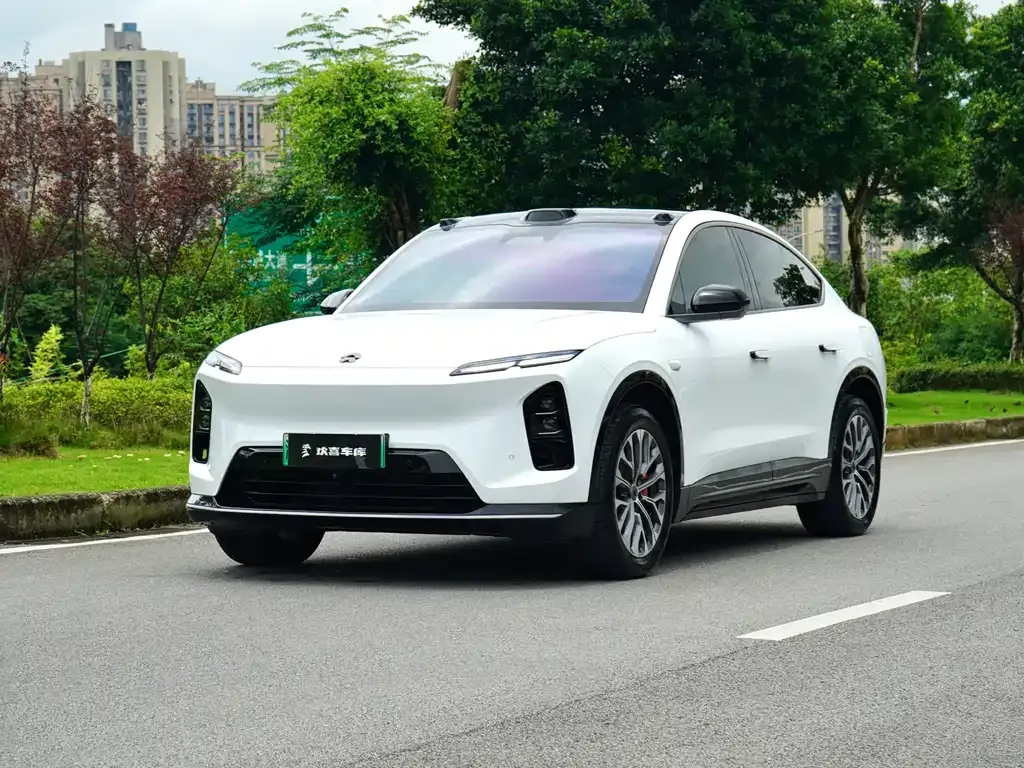 NIO EC6 — фото 1