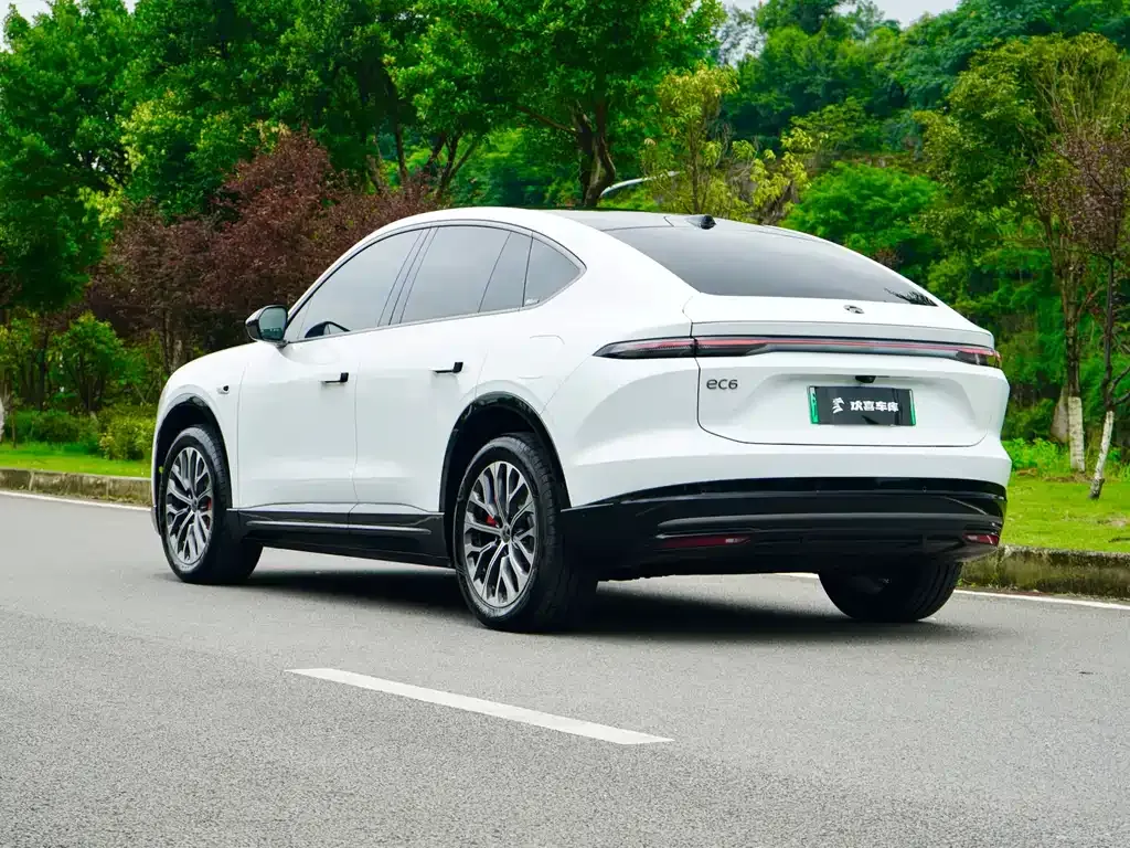 NIO EC6 — фото 5