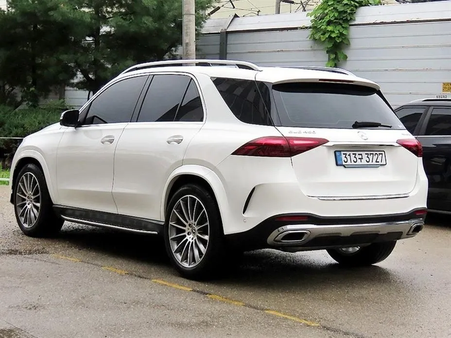 Mercedes-Benz GLE-Class — фото 7