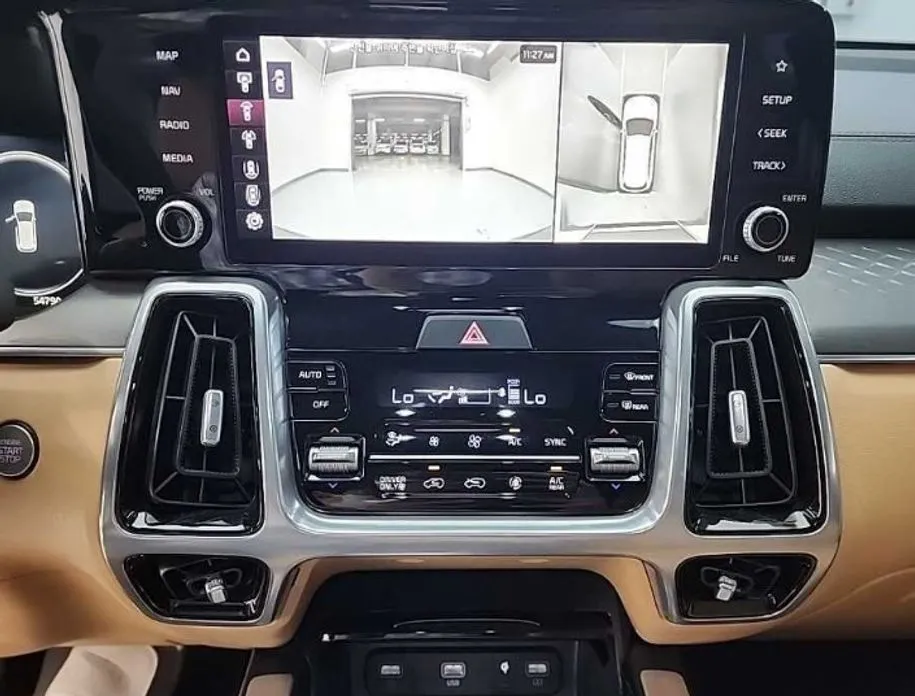 Kia Sorento — фото 6