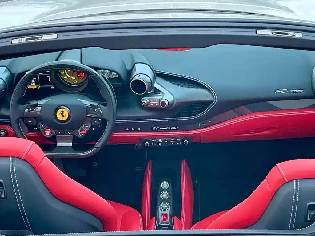 Ferrari F8 — фото 6