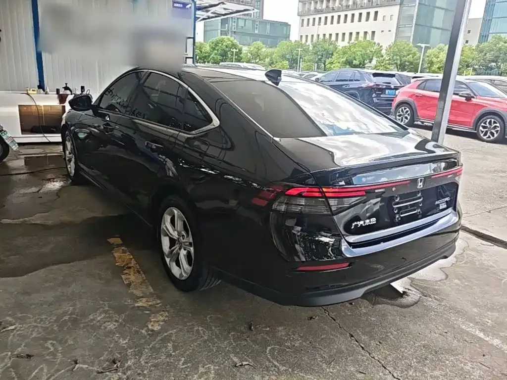 Honda Accord — фото 6