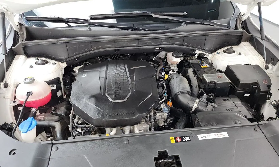 Kia Sorento — фото 8